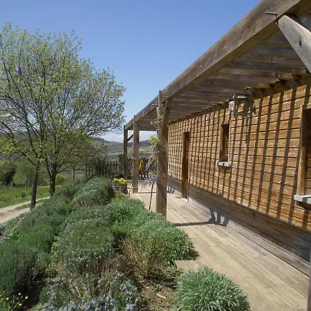 Σαλέ Modern Chalet In With Swimming Pool