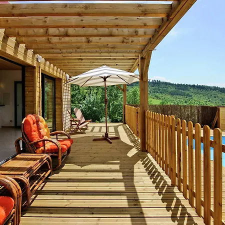 Modern Chalet In With Swimming Pool * Roquetaillade